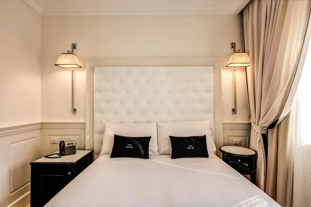 SINGLE STANDARD Room, Hotel Domus Mea, Rome