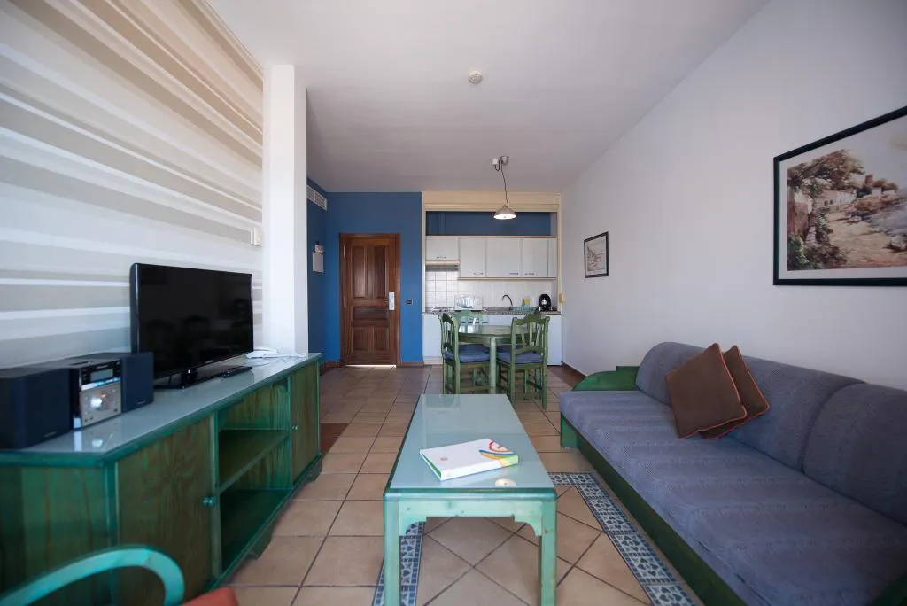 SUITE ONE BEDROOM Room, HD Pueblo Marinero, Lanzarote