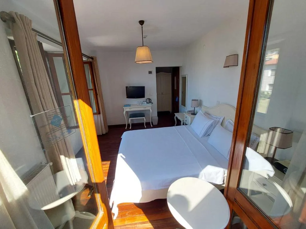 DOUBLE PARTIAL SEA VIEW Room, Ferahi Evler Butik Otel, Izmir