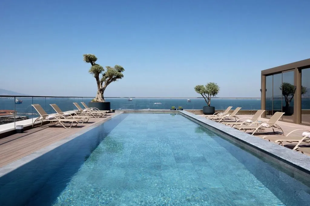 Pool, Izmir Marriott, Izmir