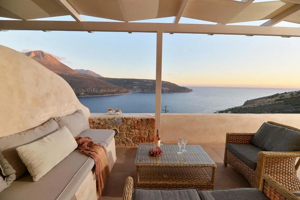 SUITE SEA VIEW CAPACITY 2 Room, Akrolithi Boutique Hotel & Suites, Kalamata