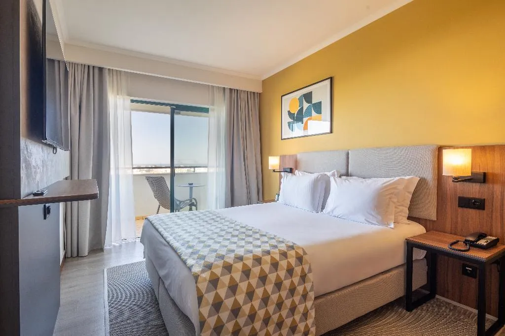 SUITE ONE BEDROOM Room, Holiday Inn Algarve Albufeira, an IHG Hotel, Algarve