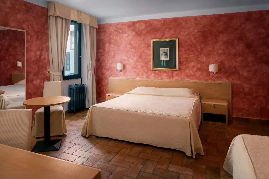 TRIPLE STANDARD Room, hotel Roma Prague, Prague