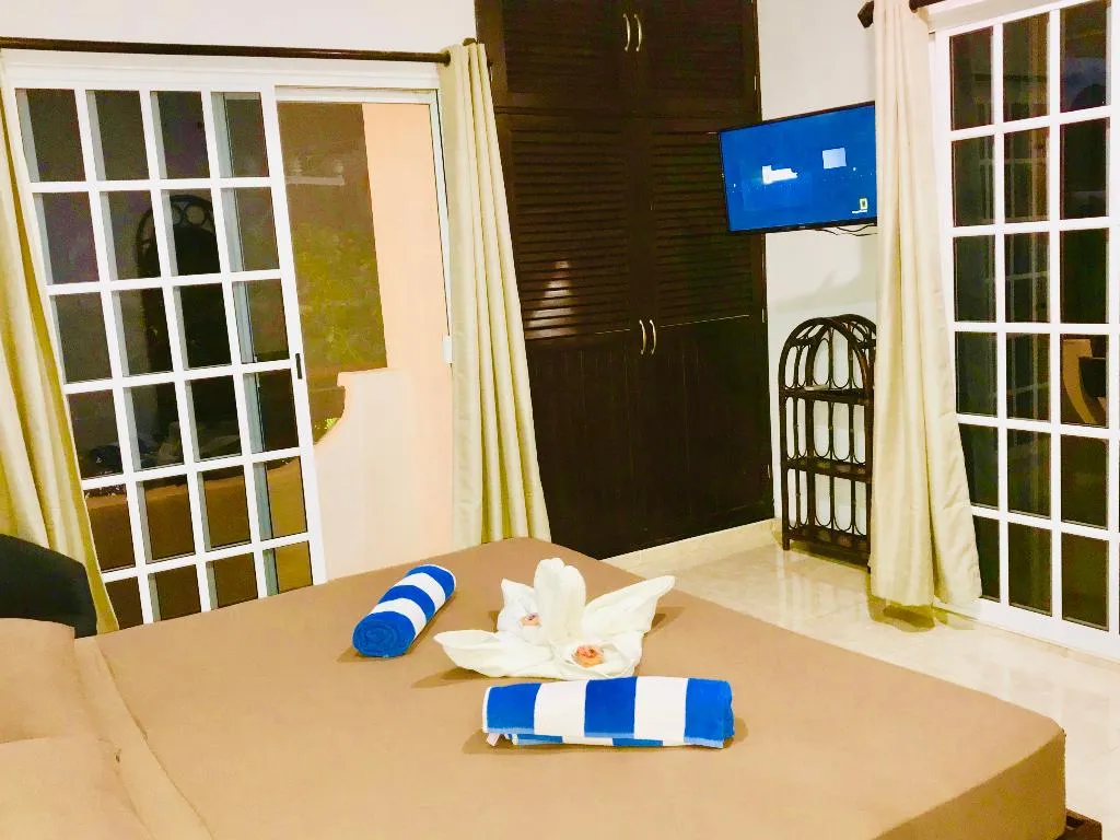 APARTMENT EXECUTIVE Room, Dolce Vita Caribe Beach B&B, Playa Del Carmen