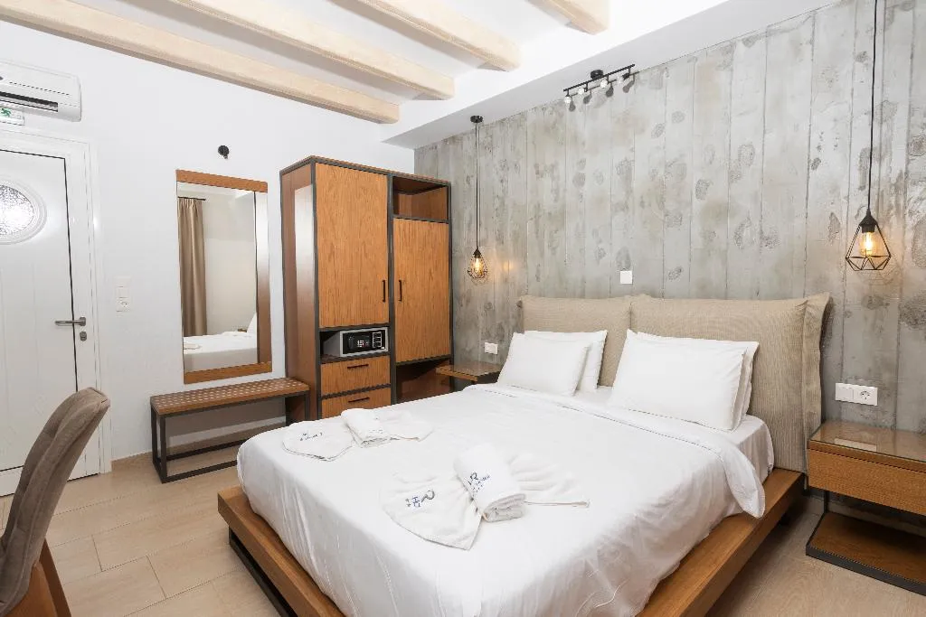 Room, Royal Hotel and Suites, Halkidiki