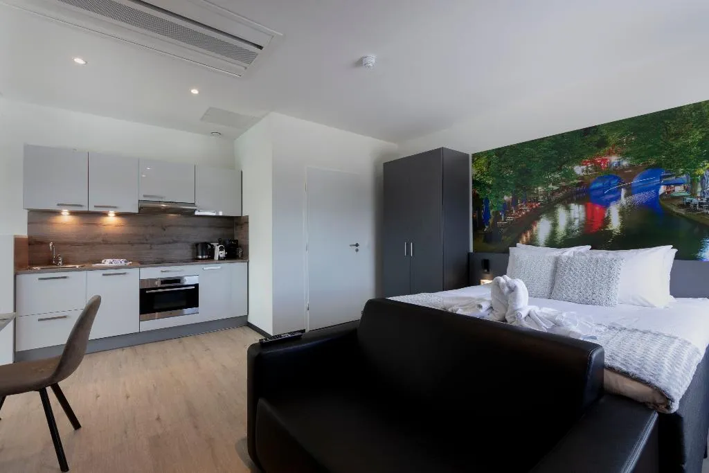 SUITE DELUXE WITH KITCHENETTE Room, 2L De Blend, Amsterdam
