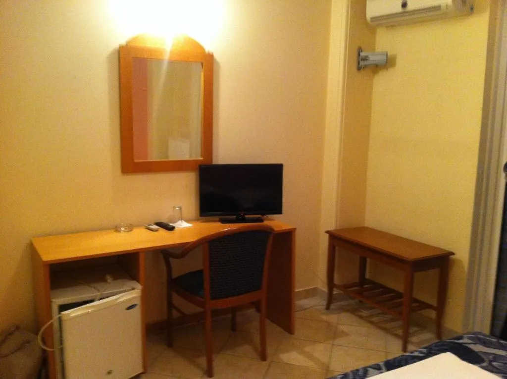 Room, Hotel Cybele, Athens