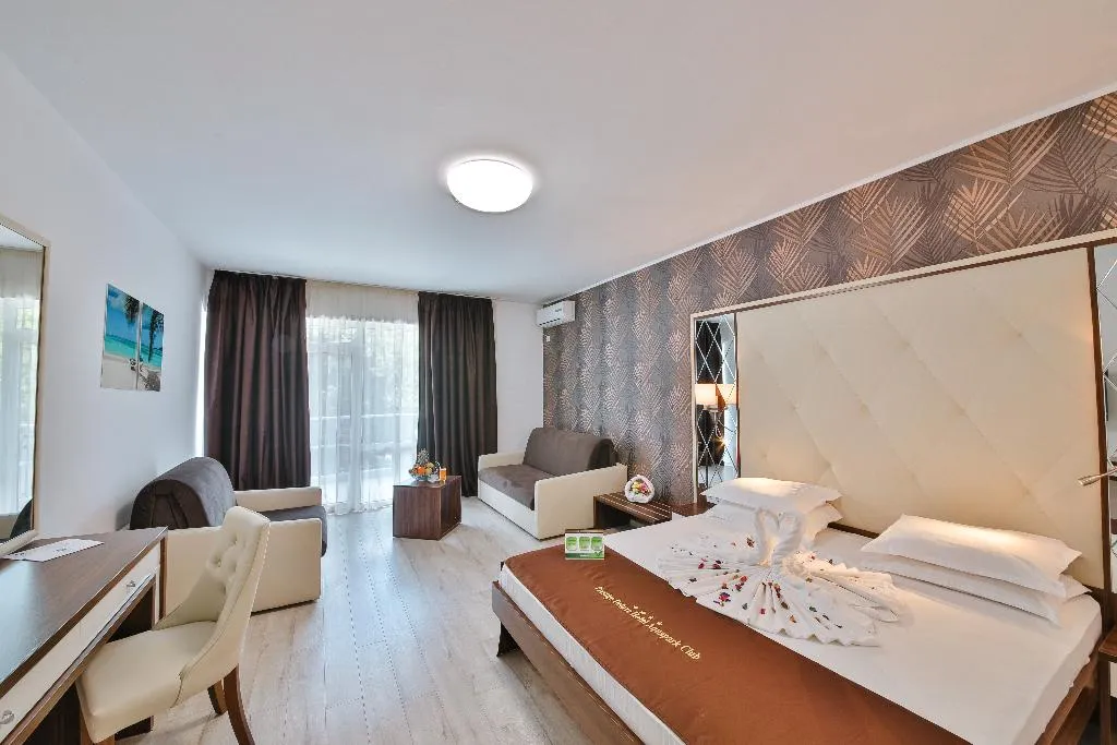 FAMILY ROOM DELUXE Room, Prestige Deluxe Hotel Aquapark Club, Varna