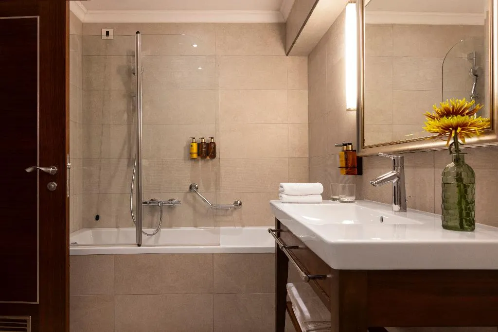 SUITE DELUXE SEA VIEW Room, Hotel More, Dubrovnik