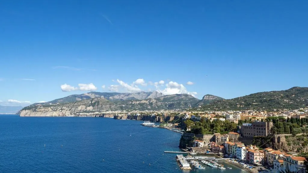 General view, Belair, Naples