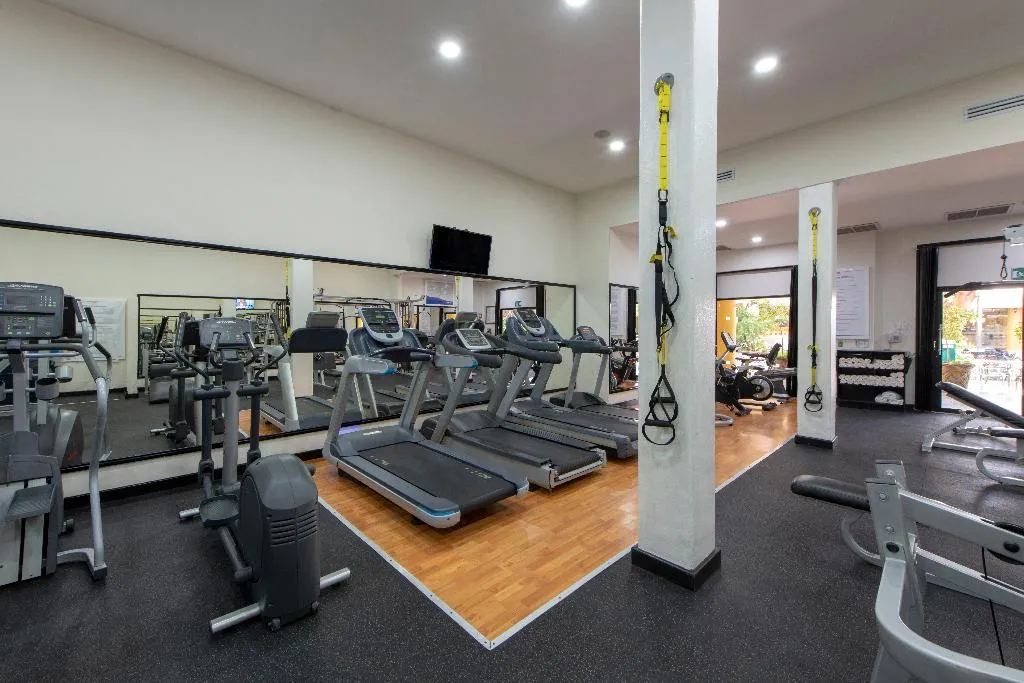 Sports and Entertainment, Viva Azteca by Wyndham Trademark All Inclus Resort, Cancun Area
