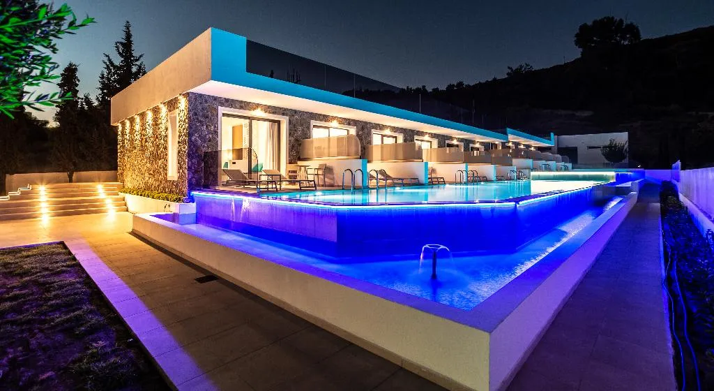 SUITE SUPERIOR WITH PRIVATE POOL Room, Zoes, Rhodes