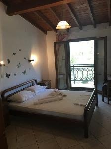 Alekos Pension, Samos