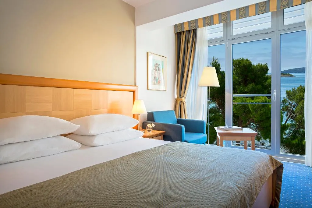 Room SUPERIOR SIDE SEA VIEW Room, Aminess Vival Grand Azur Hotel, Dubrovnik