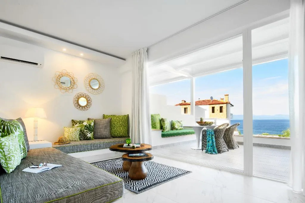 JUNIOR SUITE SEA VIEW Room, Villa D'oro Luxury Villas & Suites, Halkidiki