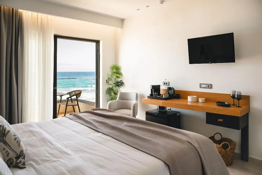 DOUBLE SUPERIOR SEA VIEW Room, Batis Aero Beachfront Wellbeing Hotel, Crete