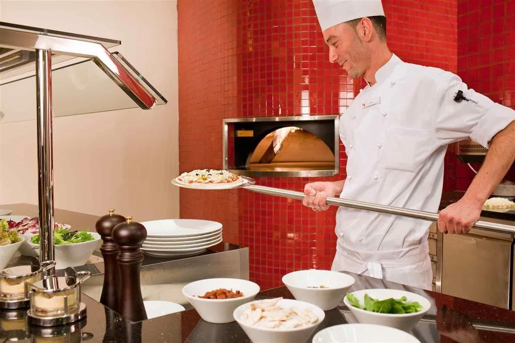 Restaurant, Novotel Suites Mall Avenue Dubai Hotel, Dubai