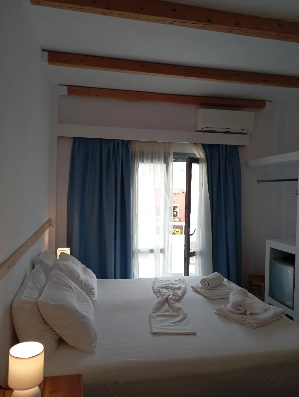 DOUBLE SUPERIOR WITH VIEWS Room, Ifestia, Santorini