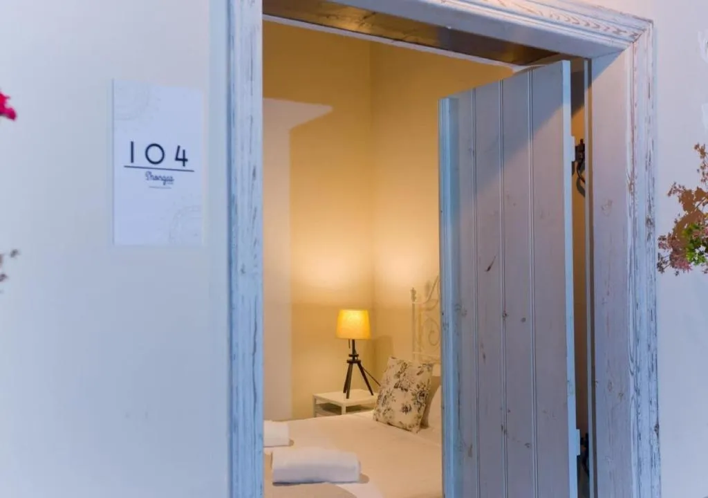 Room, Shongas Inn, Cyprus
