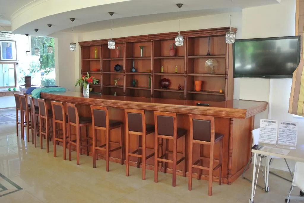 Bar, Castro Beach, Crete