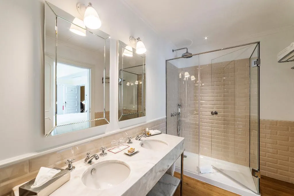 SINGLE SUPERIOR Room, Hospes Infante Sagres, Porto