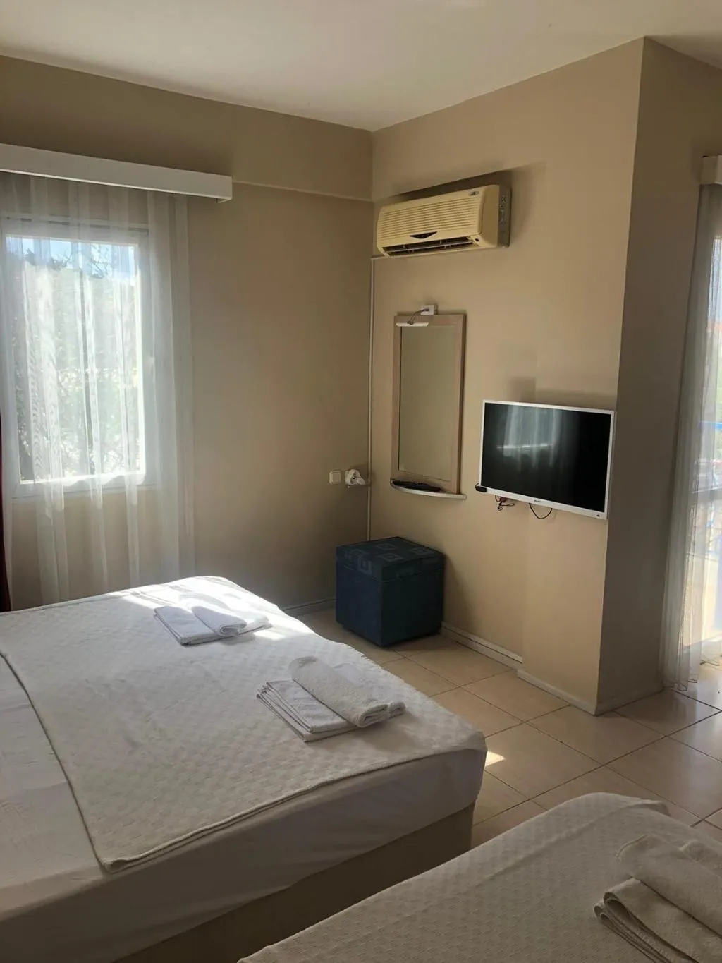 Room, Marigold Apart, Izmir