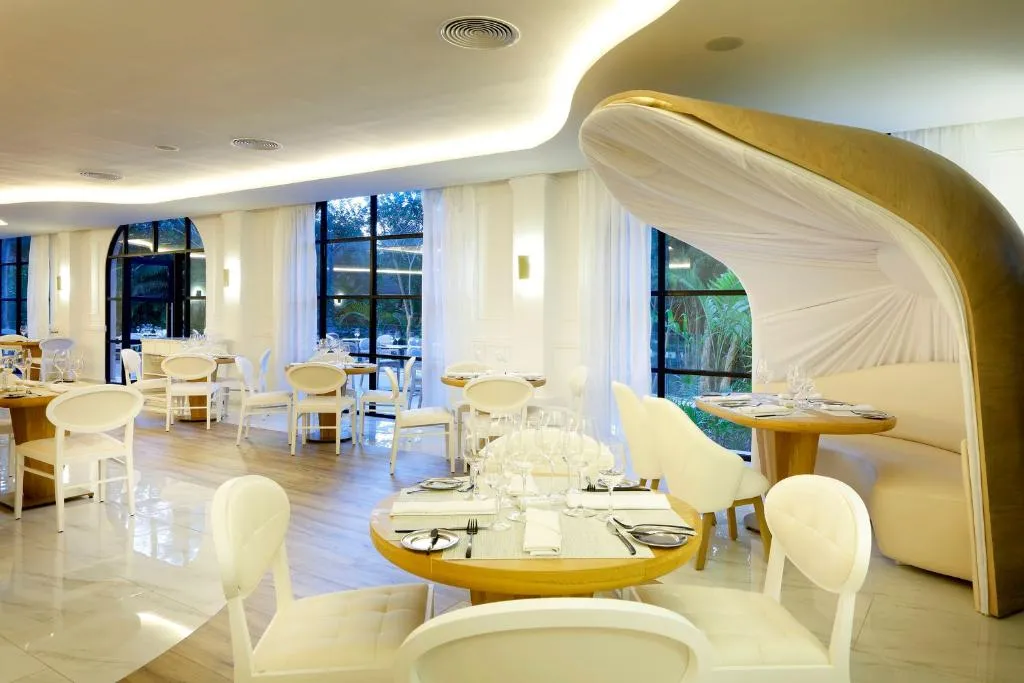 Restaurant, TRS Yucatan Hotel, Cancun Area