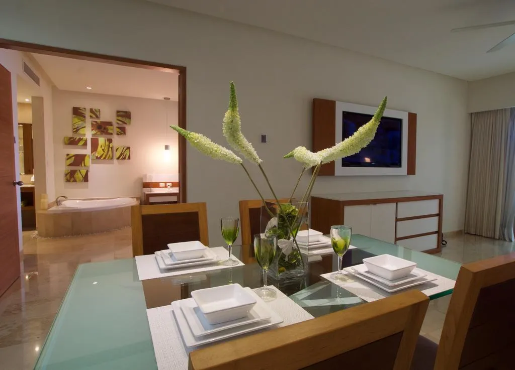 SUITE DELUXE Room, The Reef 28 Adults Only All Suites, Playa Del Carmen