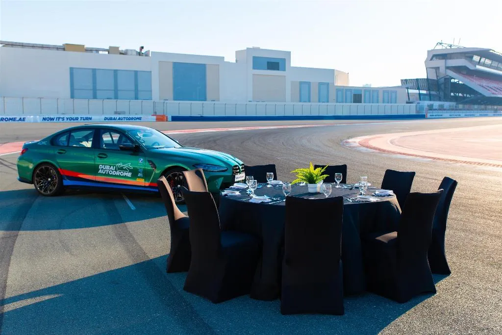 Restaurant, Park Inn by Radisson Dubai Motor City, Dubai