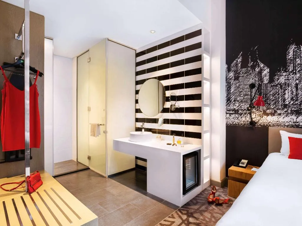 TWIN STANDARD Room, Ibis Styles Dubai Airport, Dubai