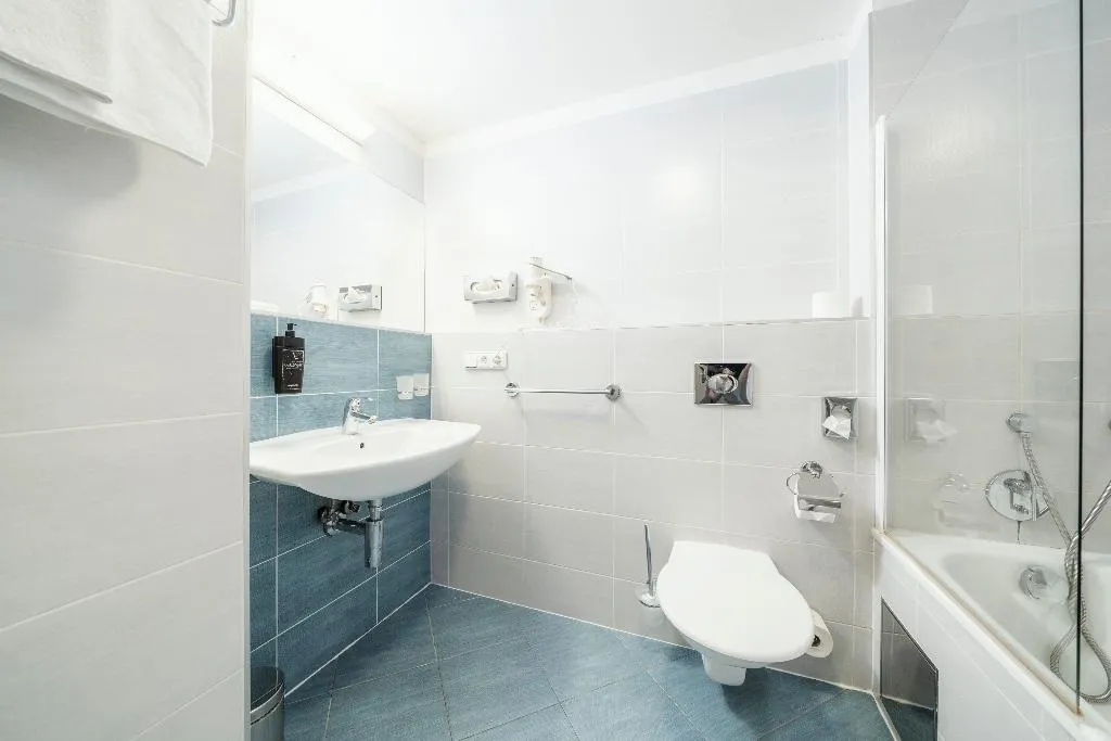 Double or Twin STANDARD Room, Ehrlich Hotel, Prague