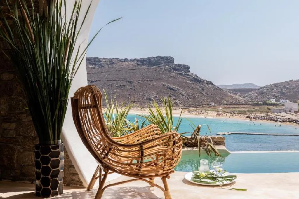 SUITE SEA VIEW WITH PRIVATE POOL Room, Panormos Village Seaside Resort, Mykonos