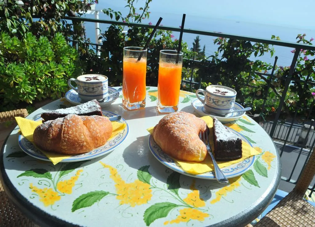 General view, Locanda Costa D Amalfi, Naples