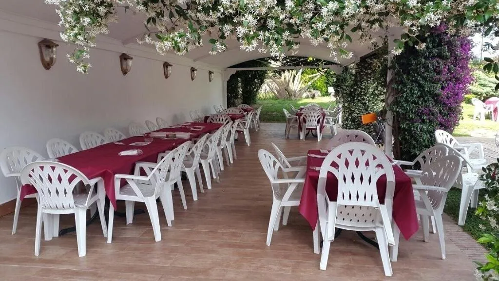 Restaurant, Hotel Mediterraneo, Naples