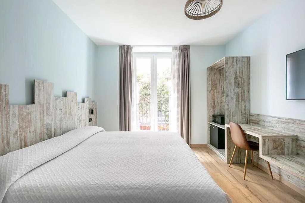 Room, Hostal Anta N Marta N, Madrid