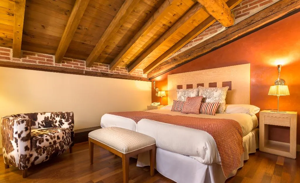 Double or Twin STANDARD Room, Puerta de Gredos, Madrid