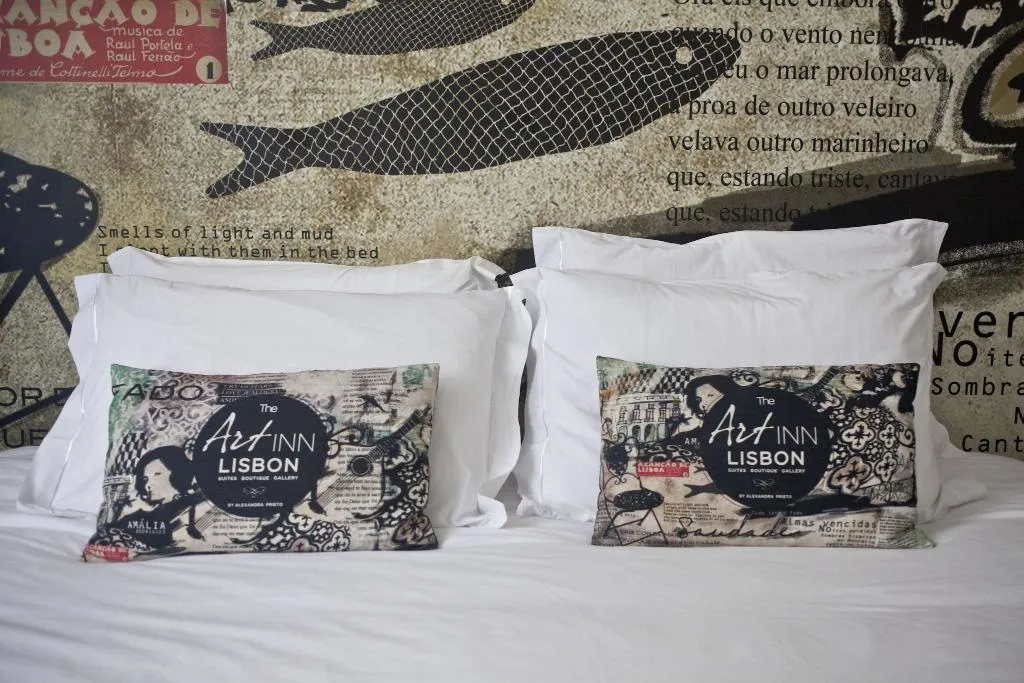 DOUBLE KING SIZE BED Room, The Art Inn Lisbon, Lisbon