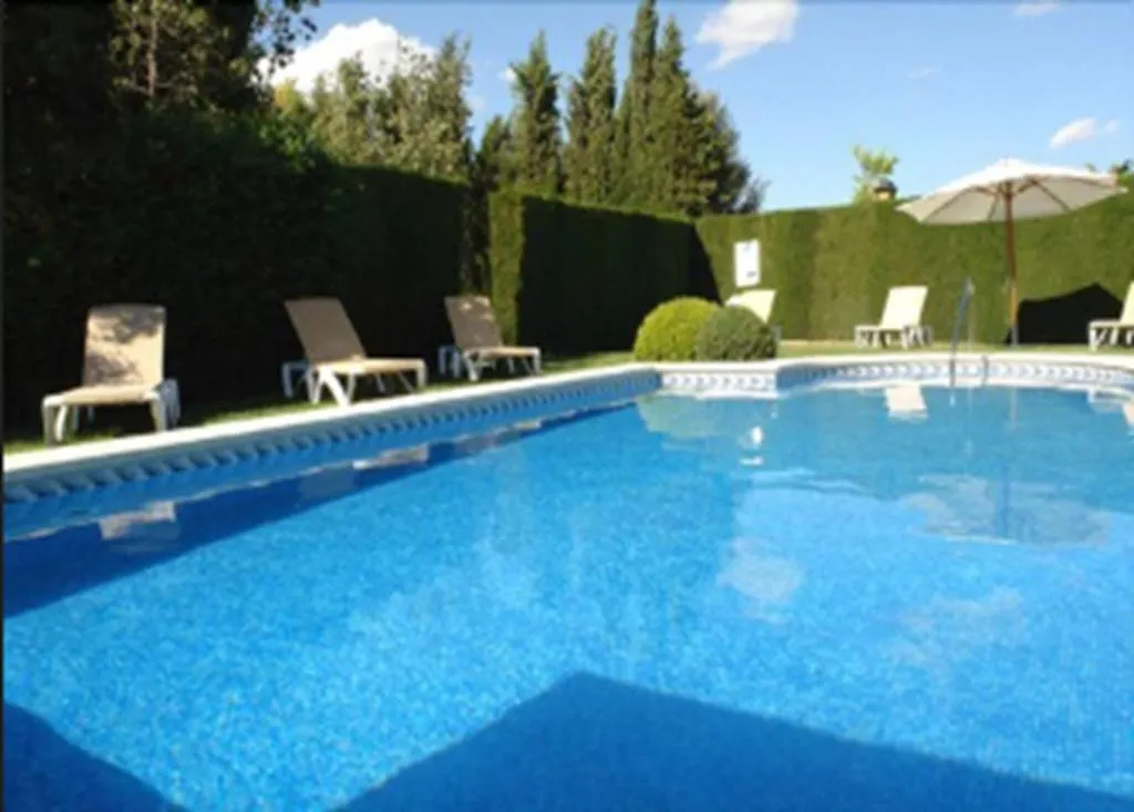 Pool, AD Hoc Parque Golf, Valencia