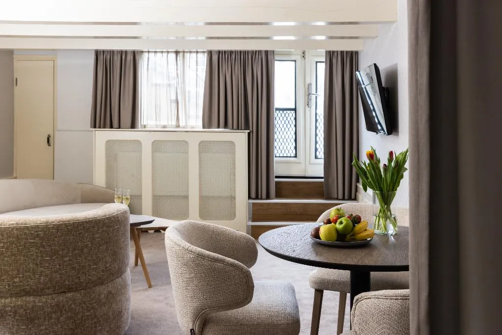 APARTMENT CITY VIEW Room, Amsterdam Canal Suites, Amsterdam