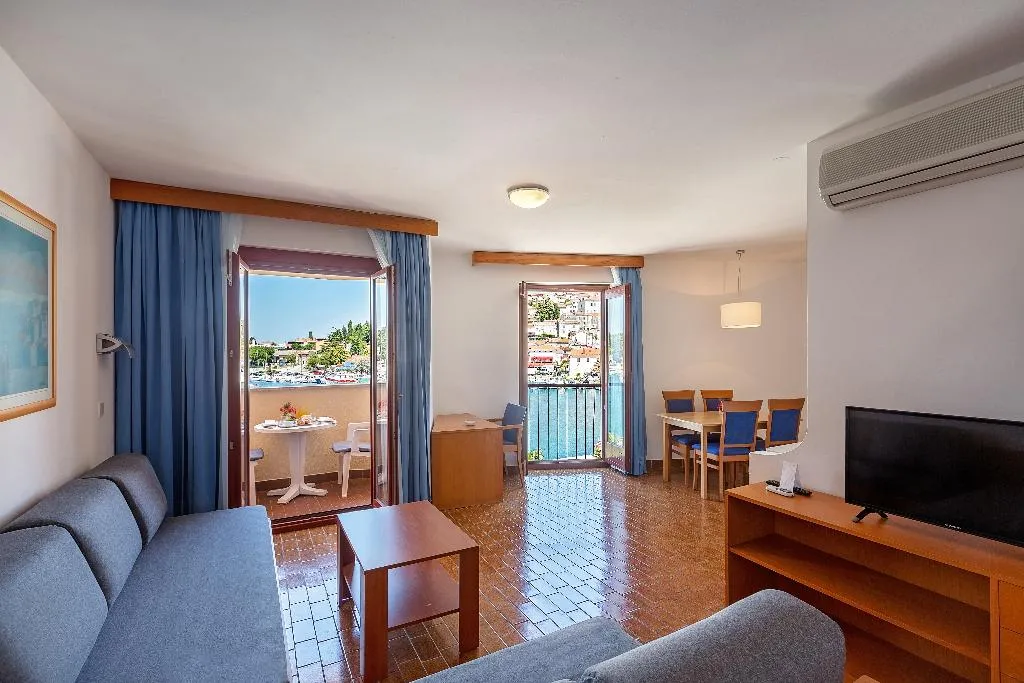 APARTMENT CAPACITY 4 ONE BEDROOM Room, Maistra Select Riva Apartments, Istria