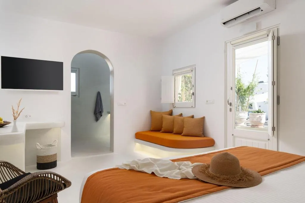 Room, Edem Luxury Hotel, Santorini