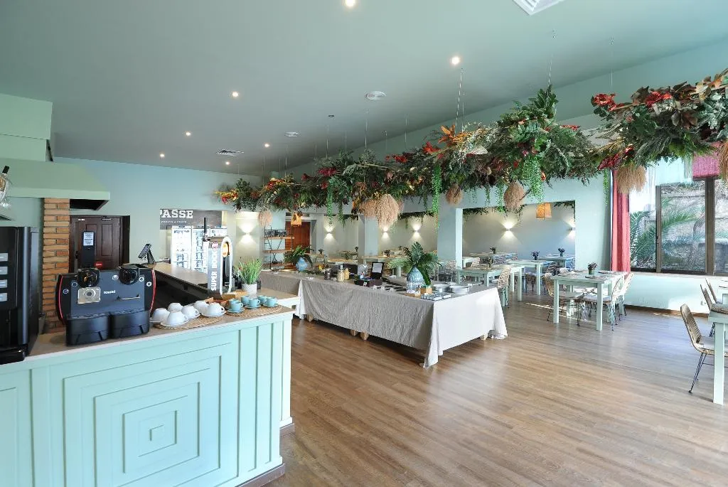 Restaurant, Clube do Lago Hotel, Lisbon