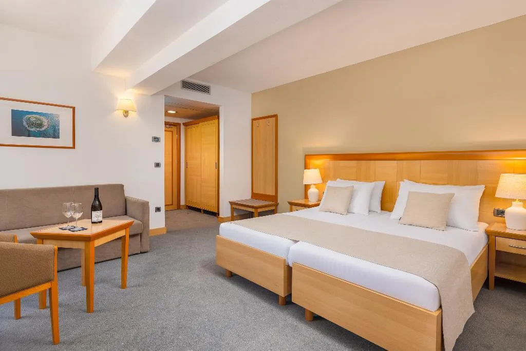 JUNIOR SUITE COMFORT Room, Aminess Vival Grand Azur Hotel, Dubrovnik