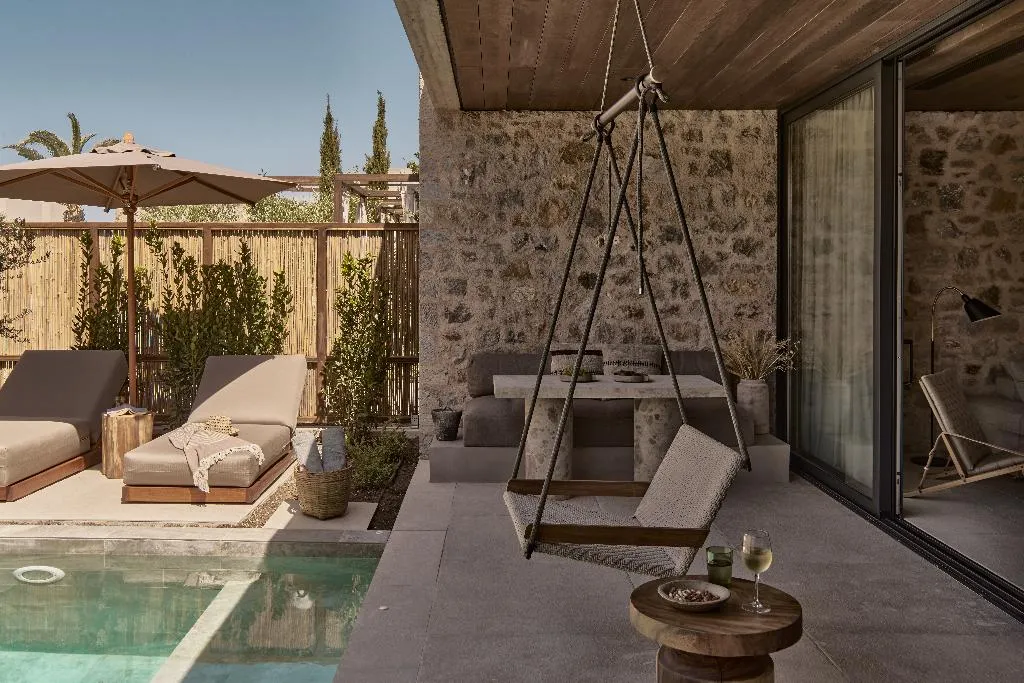 SUITE DELUXE WITH PRIVATE POOL Room, Theros All Suite Hotel, Kos
