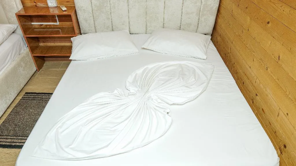 TRIPLE BASIC Room, Dolanit Hotels Vila E Drurit, Durres
