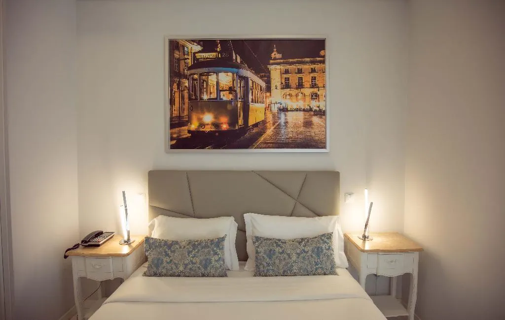 DOUBLE SUPERIOR Room, Residencial Alcobia, Lisbon