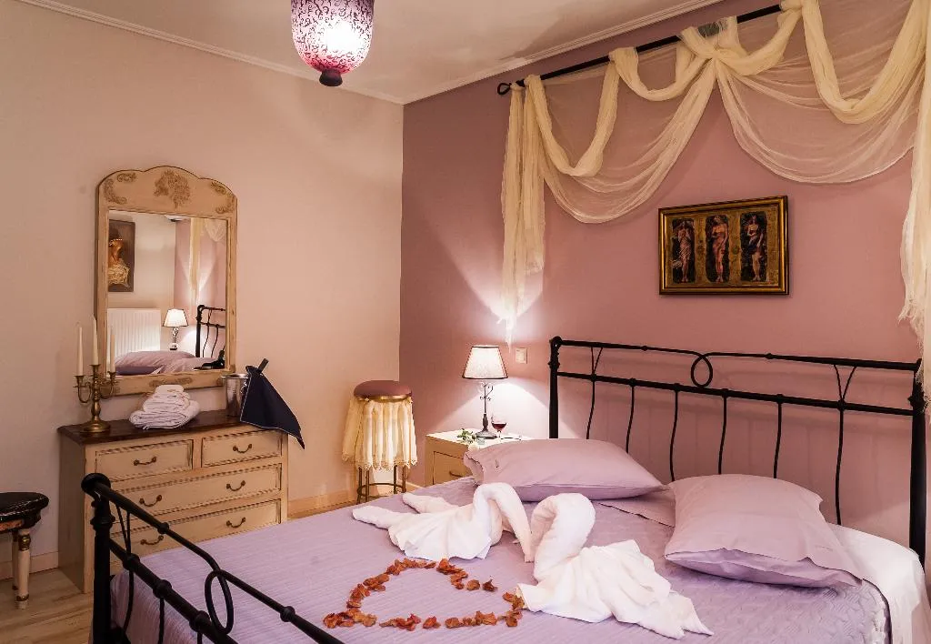 VILLA TWO BEDROOMS Room, Art House, Zante