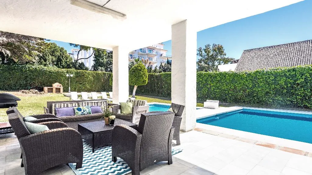 VILLA STANDARD Room, Villa Marina Puerto Banus, Costa Del Sol