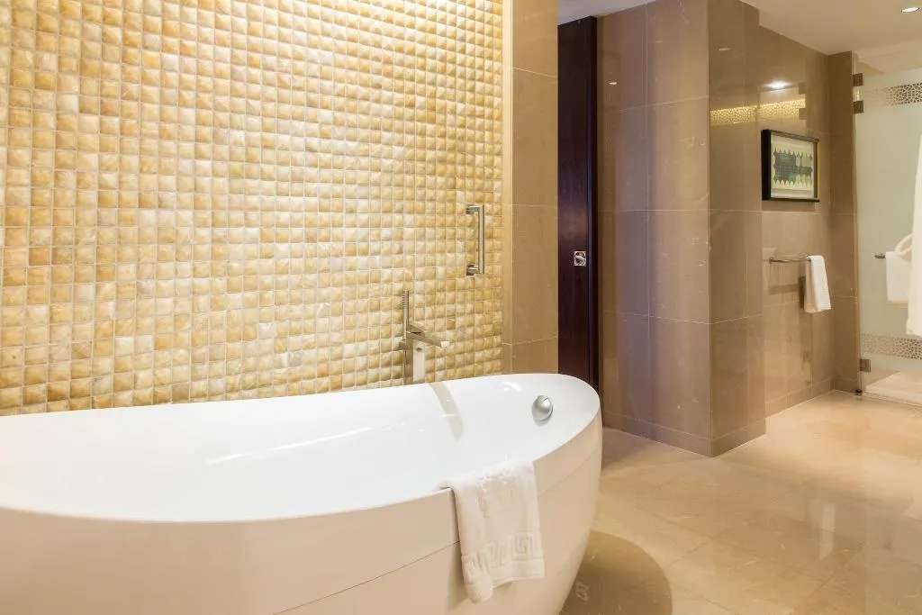 Room, The Ritz-Carlton, Dubai, Dubai