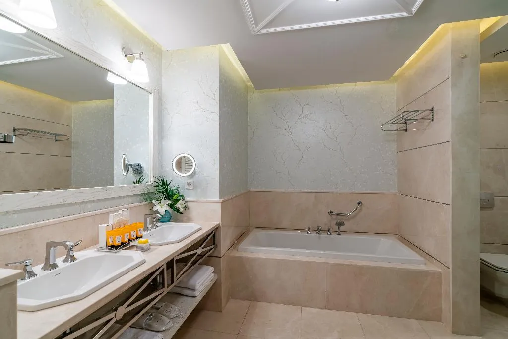 DOUBLE DELUXE LAND VIEW Room, Mivara Luxury Resort Spa, Bodrum